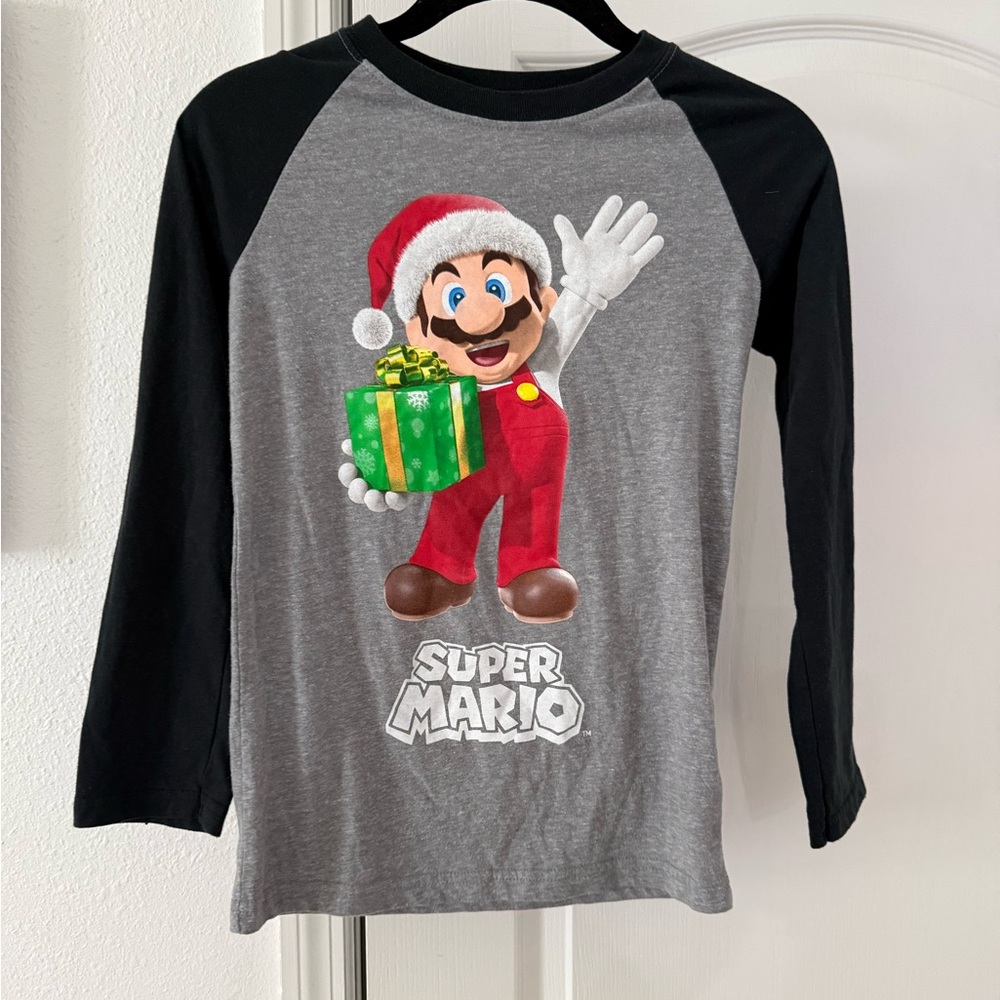 Boys Super Mario Christmas Tee SZ 8